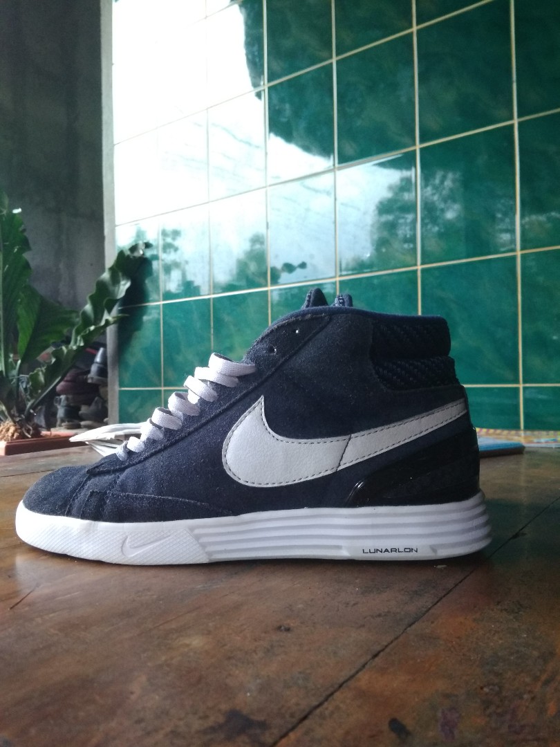 nike lunar blazer, Fesyen Pria, Sepatu di Carousell