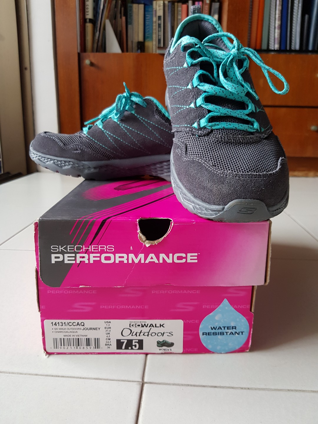 skechers go walk outdoors journey