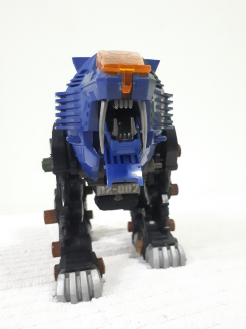 ZOIDS007 shield liger