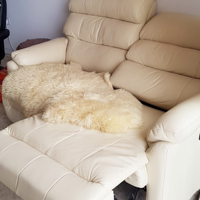 2 seater reclining leather sofa with electric motor, Furniture & Home