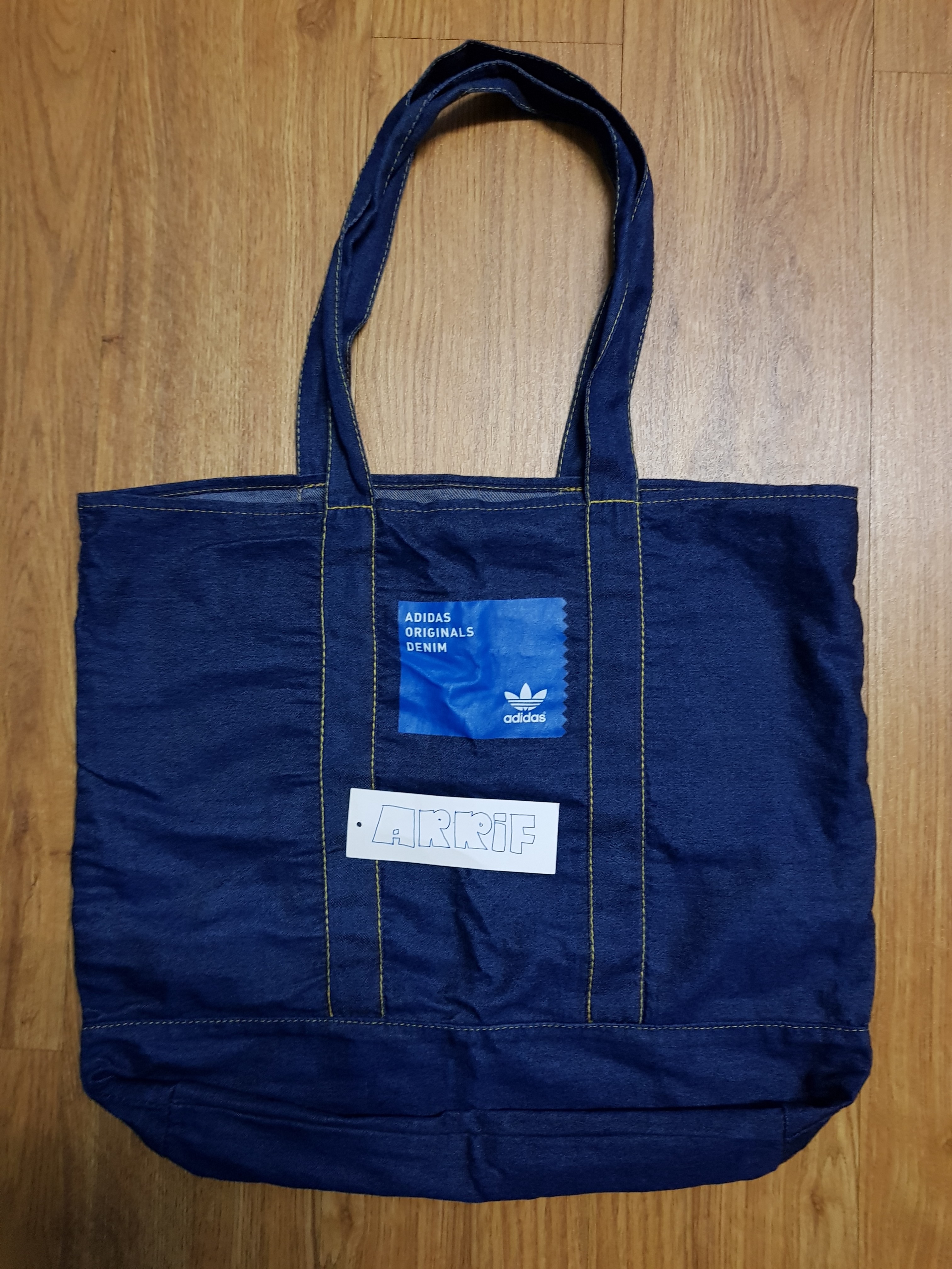 Adidas tasche jeans on sale