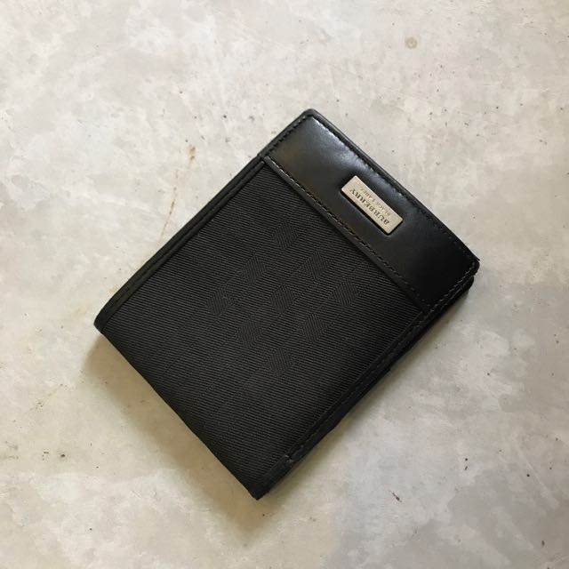 Authentic Burberry Men’s wallet heavily used, Men's Fashion, Bags, Belt ...