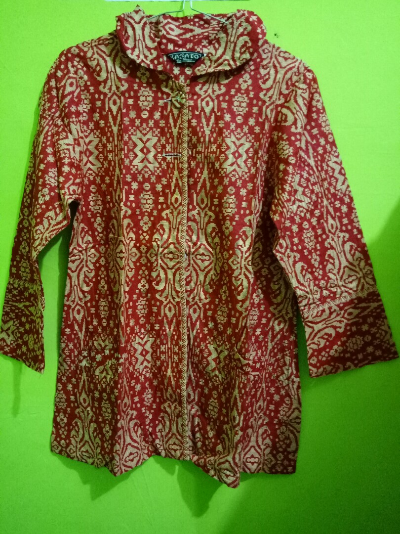 Baju Batik Womens Fashion Womens Clothes On Carousell