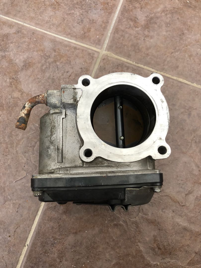 Lancer ex 2.0 GT throttle body, Car Accessories on Carousell