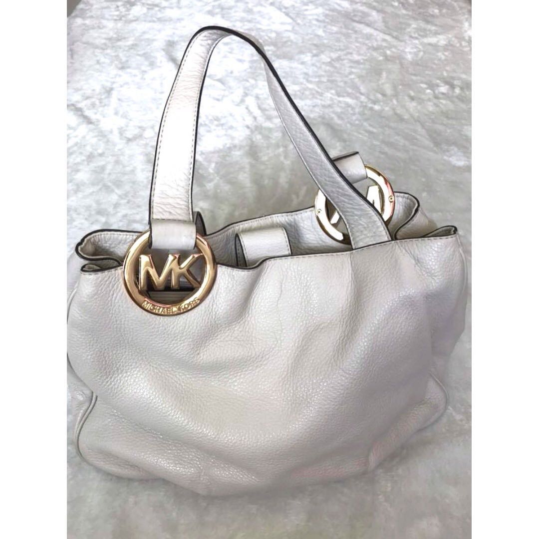 michael kors handbags white