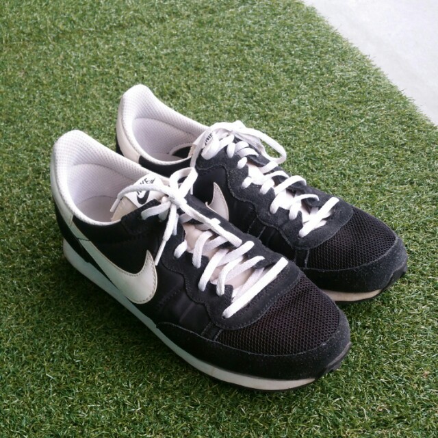 nike challenger shoes