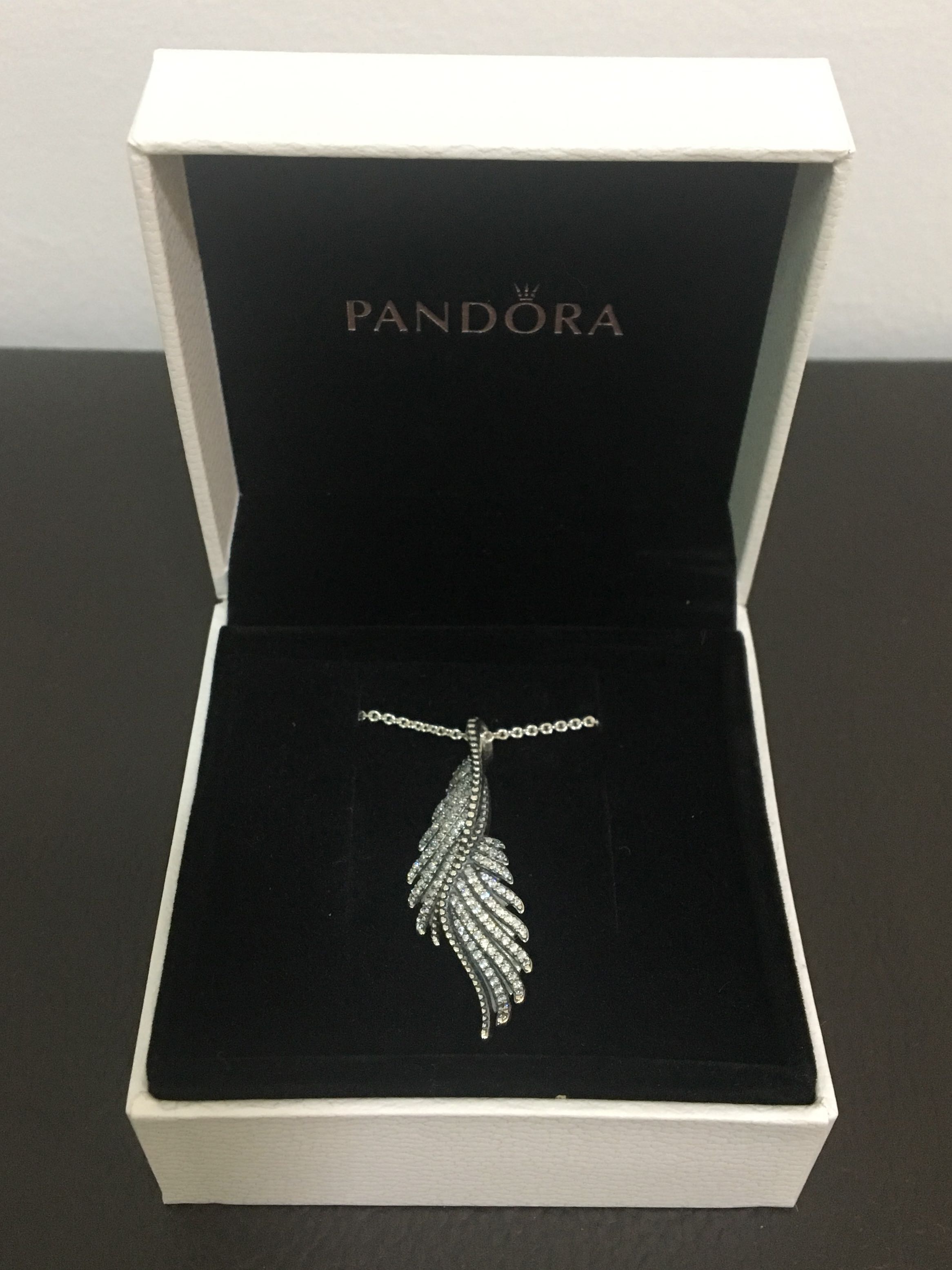 Release Date Pandora Feather Necklace 245d6 26884 Where To Pandora Feather Pendant Necklace Womens Fashion Jewellery On Carou 4d56c B448b