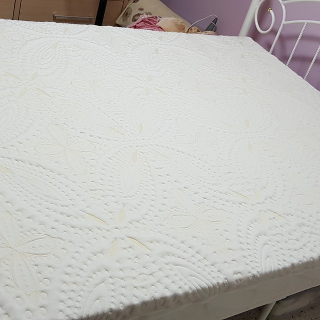 Seahorse mattress topper deals
