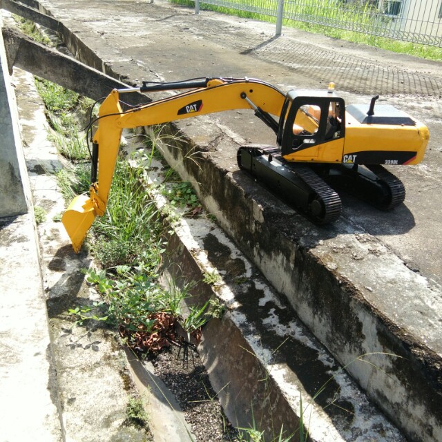 Rc excavator malaysia on sale
