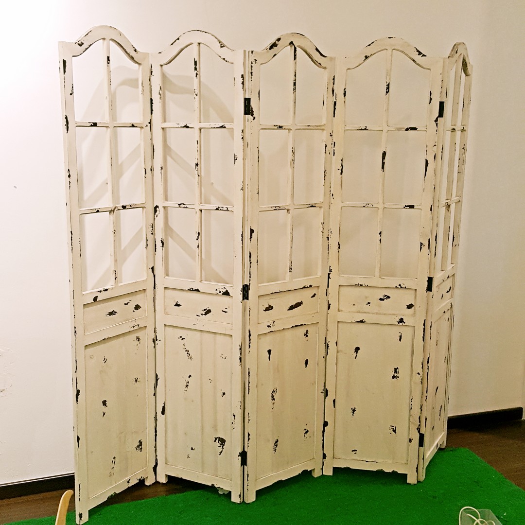 Rustic vintage room divider/partition, Furniture & Home Living, Home