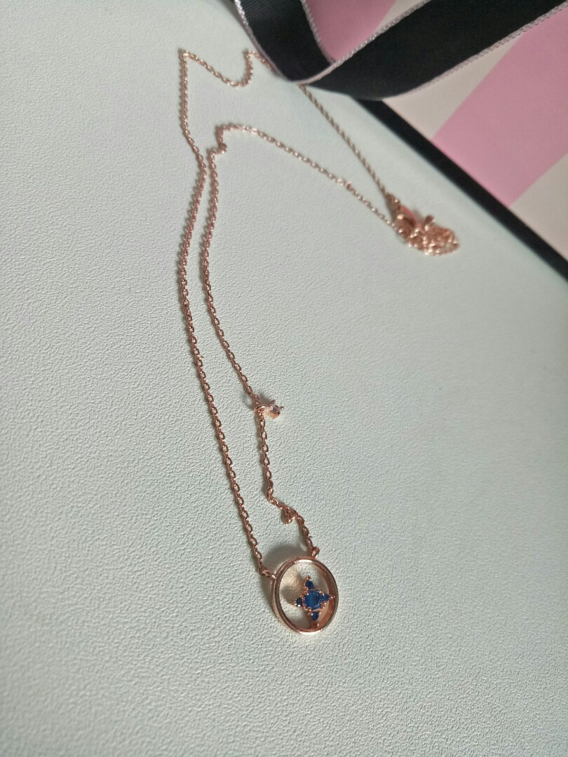 Hwayugi necklace discount
