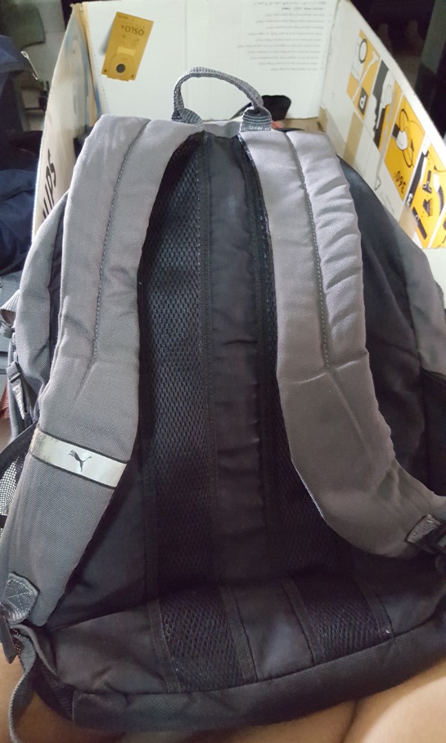 Authentic Puma Backpack (Category: Bags & Wallets) located in Singapore. Submitted by dillonljj (Listing ID 158708087, Image 2). Description: been used quite a number of times for school a few years back and not using it anymore, the adjustment strap must be a little worn out because of the constant adjusting to suit my comfort in carrying the bag. other than that, the bag has minor storage stains; overall condition 7.5/10 :-).