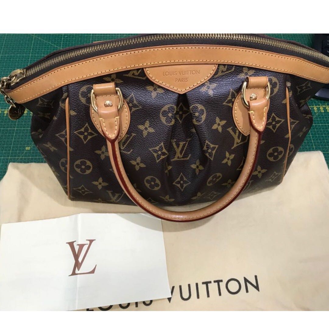 LV Damier Ebene Tivoli PM Bag (Authentic), Luxury, Bags & Wallets on  Carousell