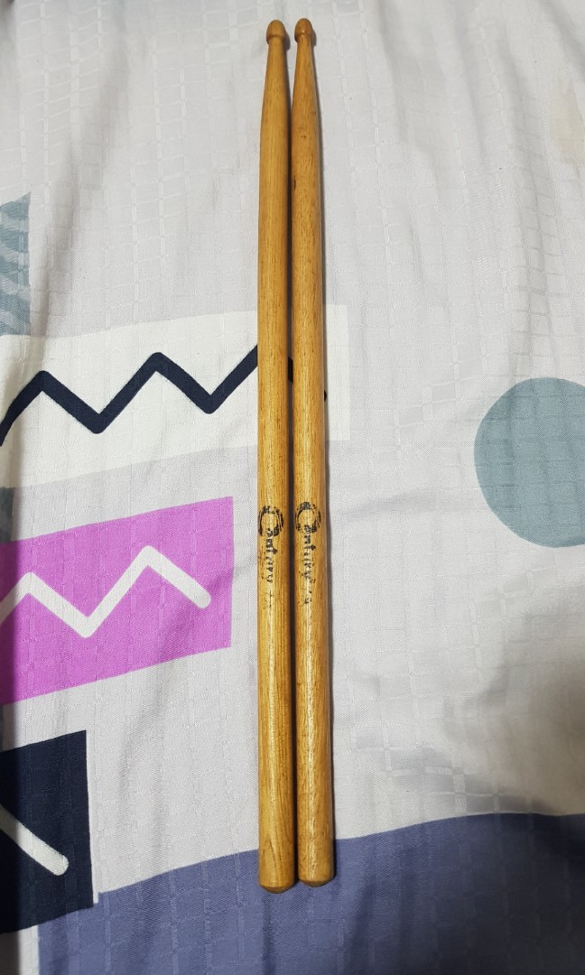Century 7A drumsticks (Category: Musical Instruments) located in Antipolo. Submitted by satisfactorylemon (Listing ID 158754535, Image 1). Description: Century 7A drumsticks Never been used.