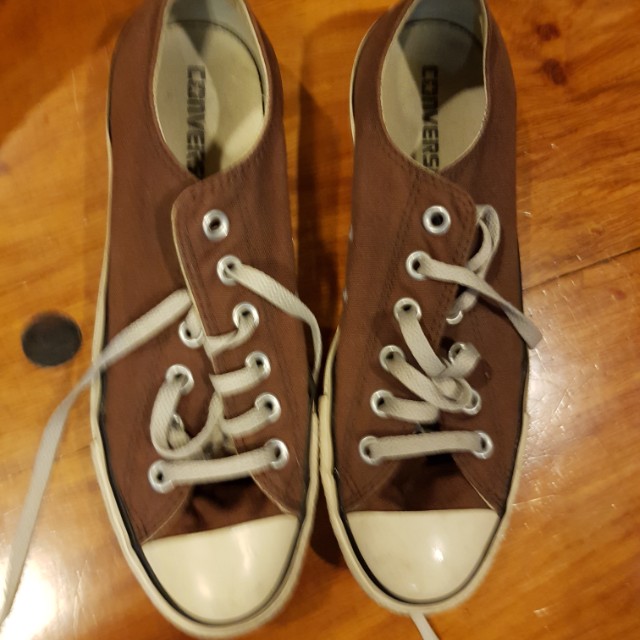 chuck taylor slippers