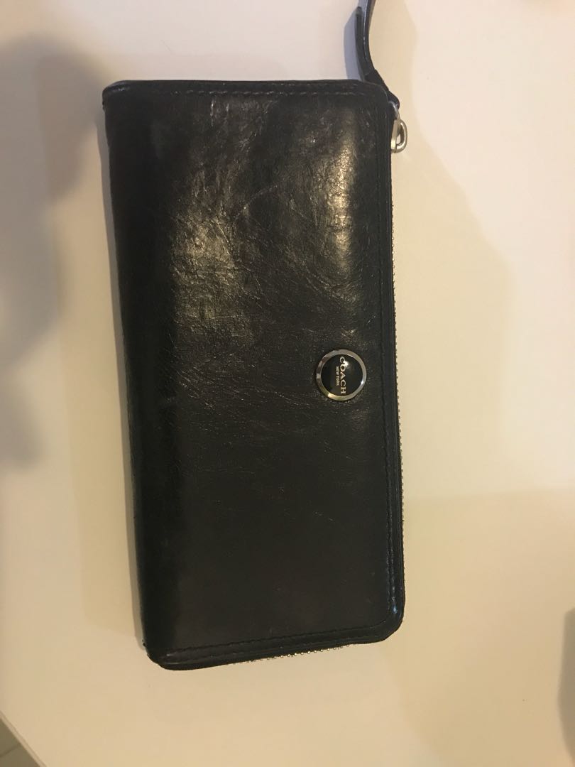 Coaching wallet, Women's Fashion, Bags & Wallets, Purses & Pouches on