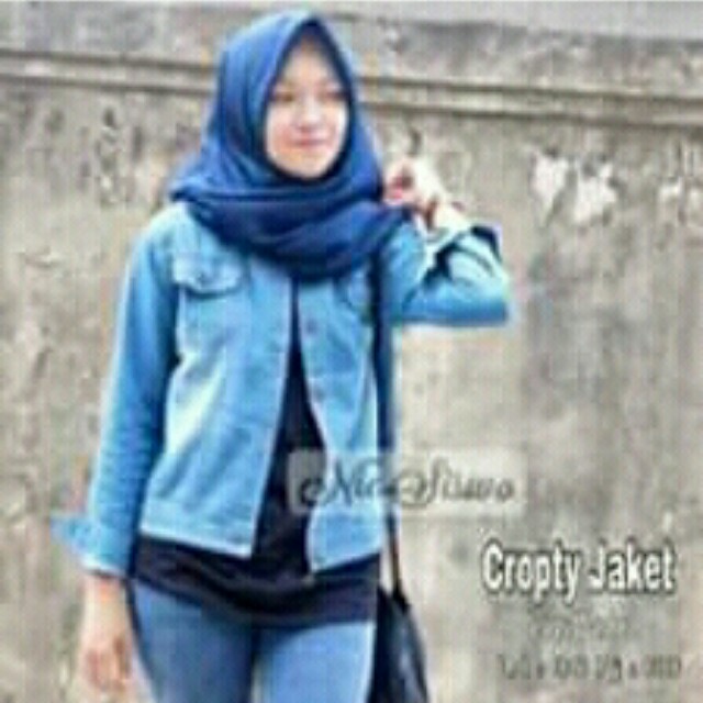 400 Koleksi Model Jaket Levis Untuk Wanita Berhijab Gratis Terbaru