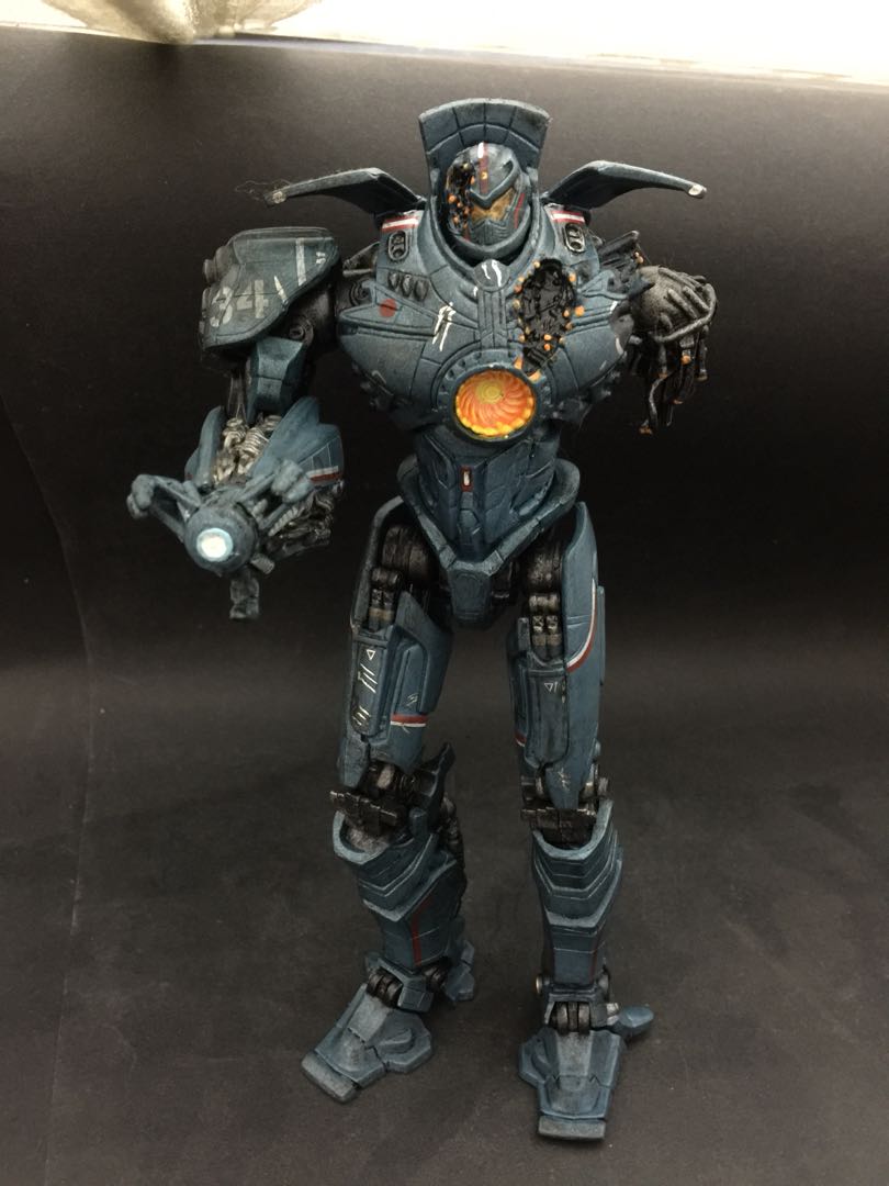 Neca Pacific Rim Gipsy Danger Figure 