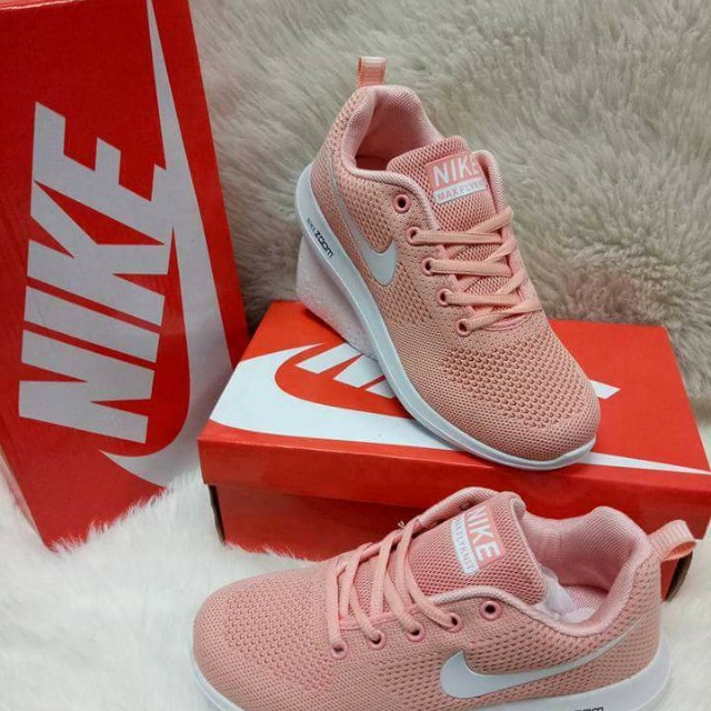 nike zoom shoes for girls