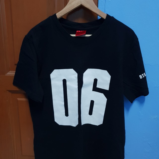 Official BTS Red Bullet Concert Shirt, Hobbies & Toys 