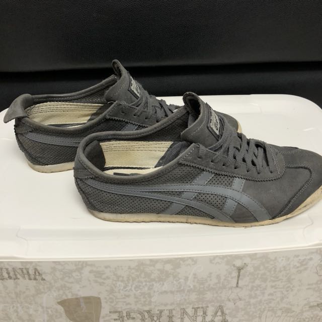 Onitsuka Tiger Shoes in Dark Grey 