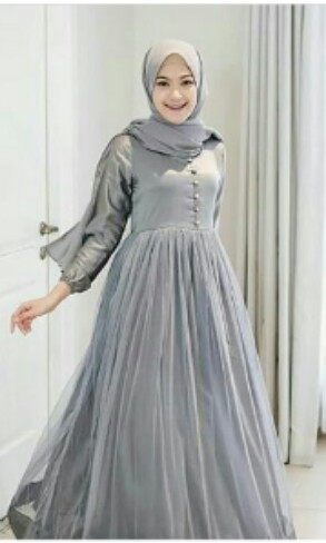 Queen Dress Womens Fashion Muslim Fashion On Carousell