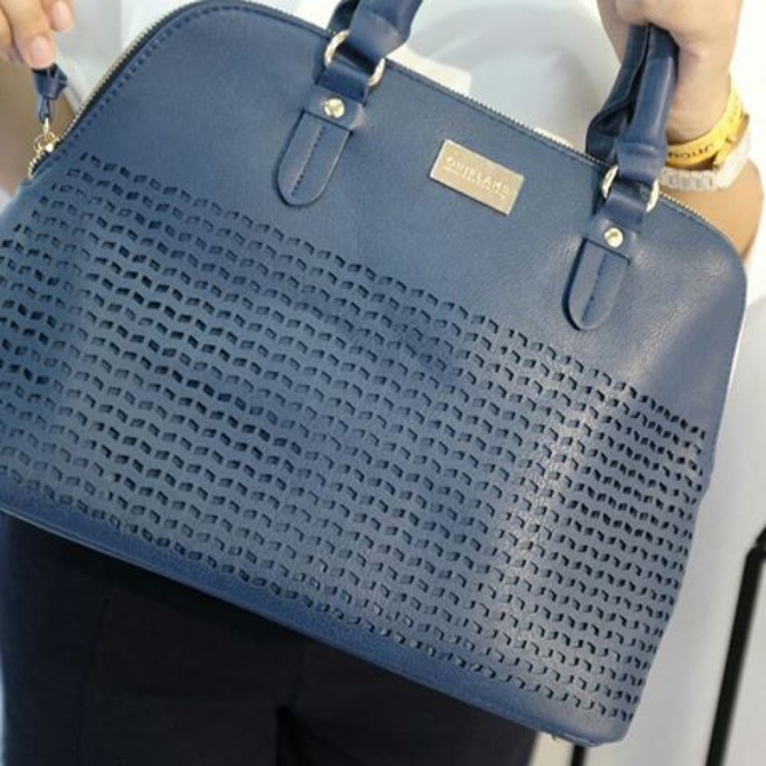 oriflame navy blue bag