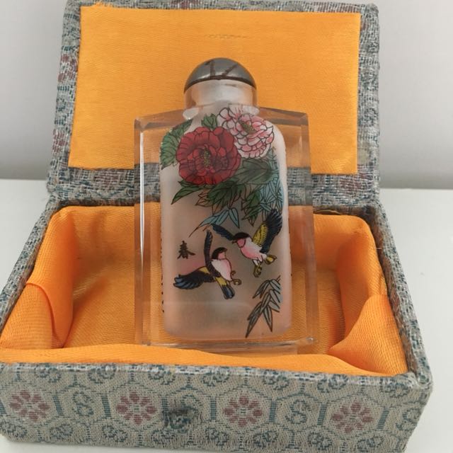 Snuff bottle （分類：工藝用品及工具）位於 Hong Kong。 由 christinewwp 提交（商品編號 158649188，圖片 2）。簡介： 。