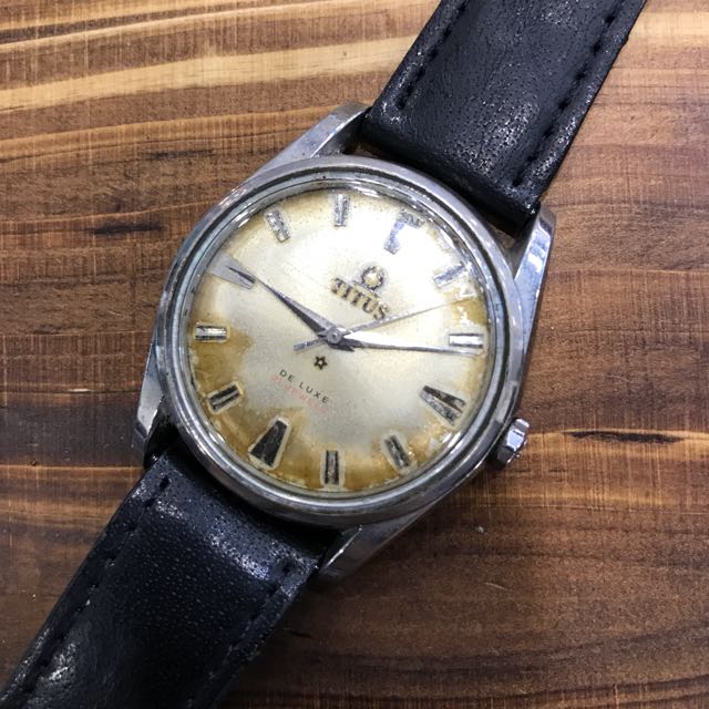 Titus De Luxe 21 Jewels Winding Watch