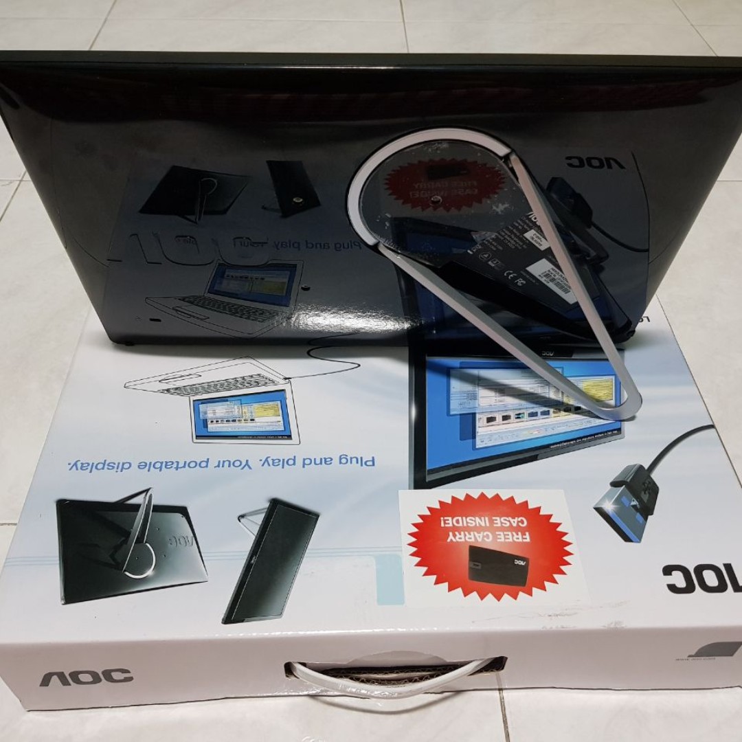 AOC e1659Fwu 16-Inch Ultra Slim 1366x768 Res 200 cd/m2 Brightness USB  3.0-Powered Portable LED Monitor w/ Case