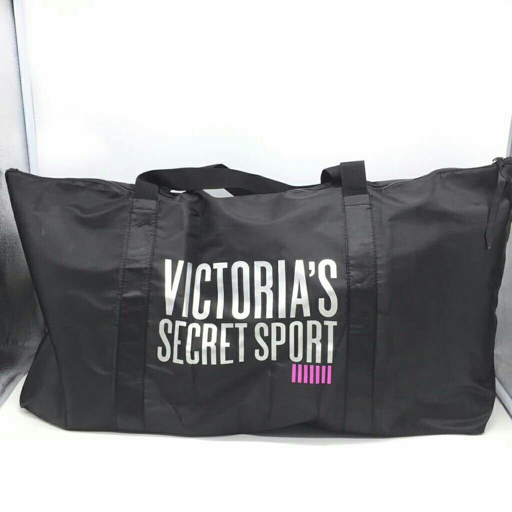 Authentic victoria secret travel bag, Hobbies & Toys, Travel, Luggages