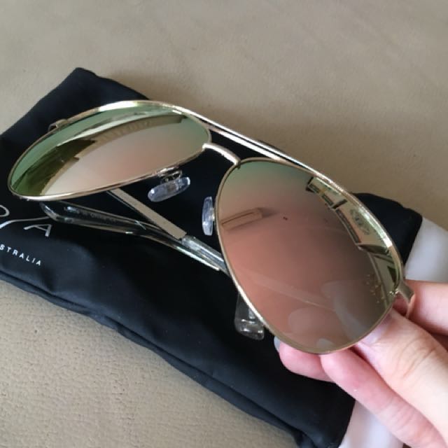 Quay vivienne rose gold deals