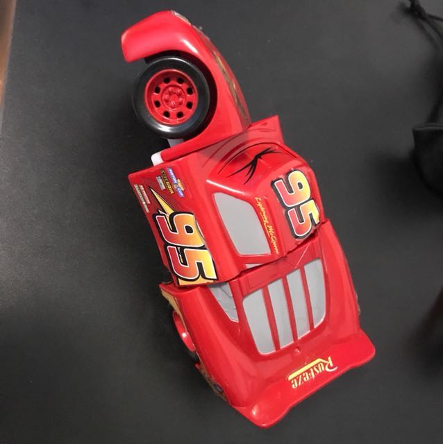 Lightning mcqueen cheap race and reck