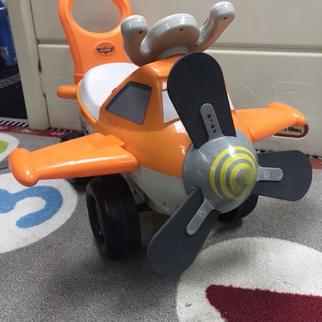 Disney Planes Dusty Plane Ride On by Kiddieland