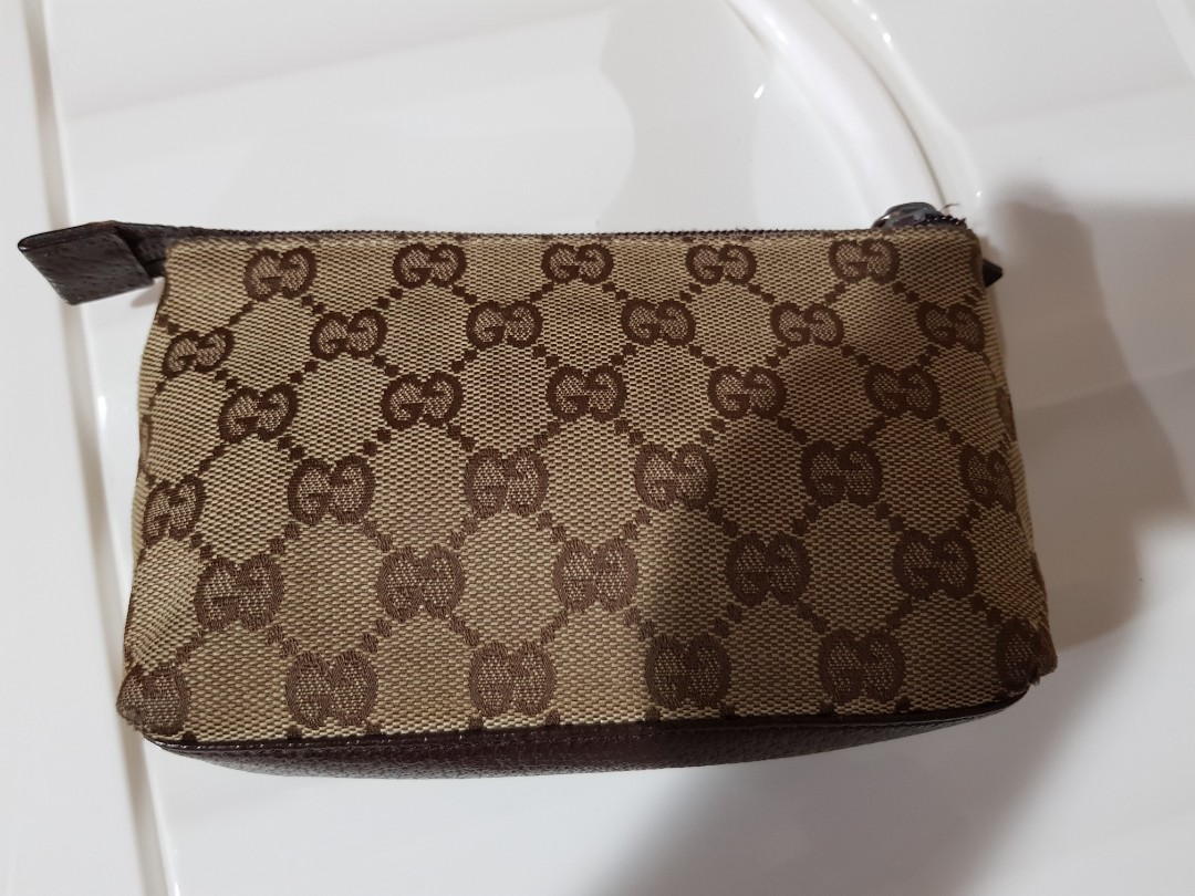 Authentic Gucci small pouch, Luxury 