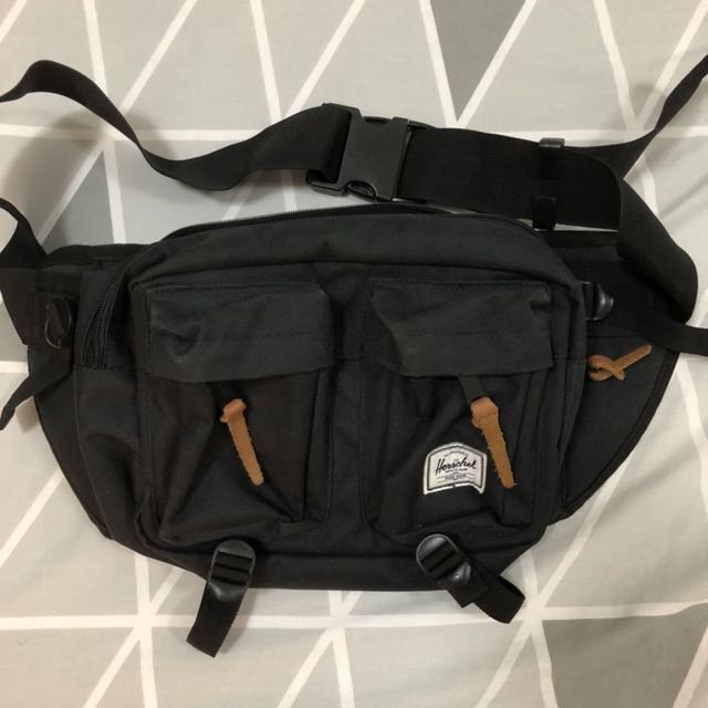 herschel eighteen hip pack malaysia