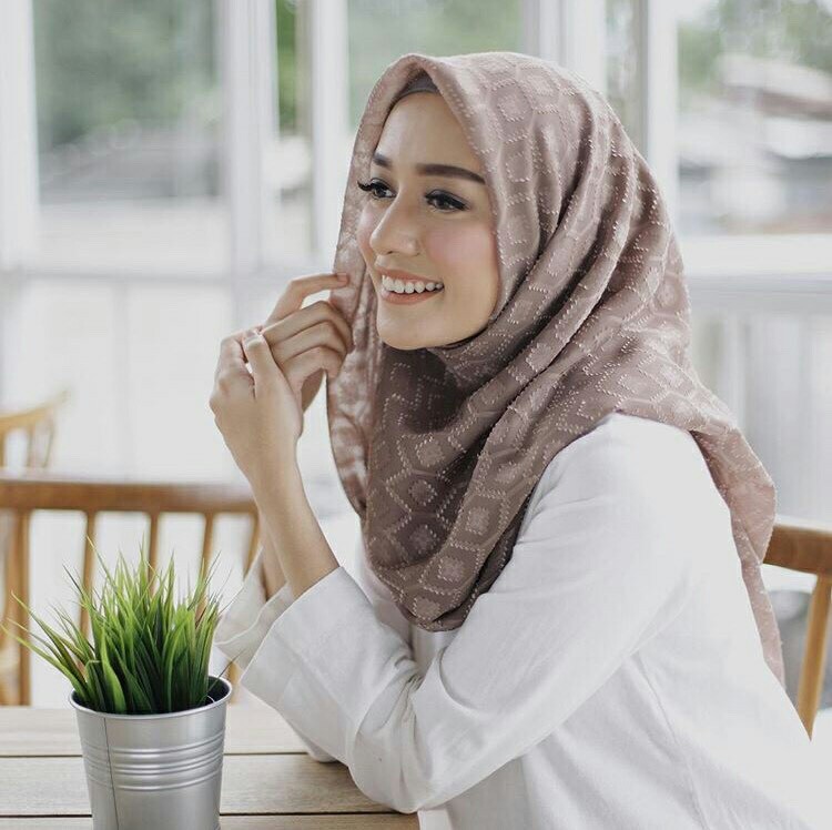 Jilbab Segi Empat Polypoton Tribal Olshop Fashion Olshop Muslim On