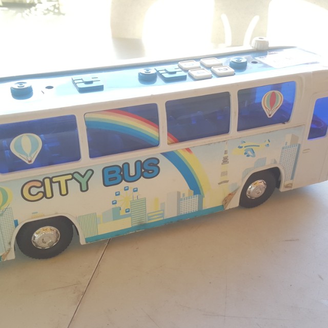 Moving bus Toy (Category: Infant Playtime) located in Quezon City. Submitted by lineprelove23 (Listing ID 158948207, Image 1). Description: .