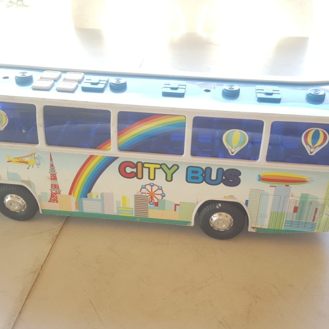 Moving bus Toy (Category: Infant Playtime) located in Quezon City. Submitted by lineprelove23 (Listing ID 158948207, Image 2). Description: .