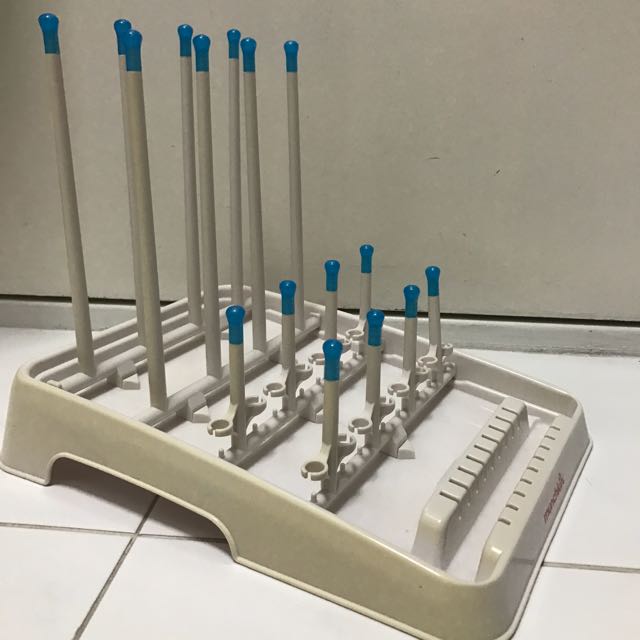 Munchkin Bottle Drying Rack, Babies & Kids, Nursing & Feeding, Weaning
