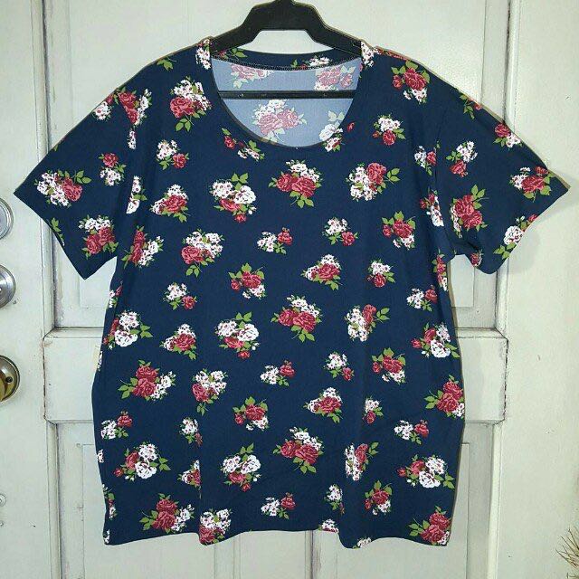 Plus Size Floral Tees for Sale (Category: Blouses) located in Mandaluyong City. Submitted by sweetplumpsize (Listing ID 151606795, Image 3). Description: Payday Sale!! Floral Tees for 120php size: XL up to 2x ***Measurement (Laid flat & Unstretched) shoulder: 17 armhole: 9 Chest: 21.3 Length: 25 (stretchy & can be stretched 2-3 inches more).