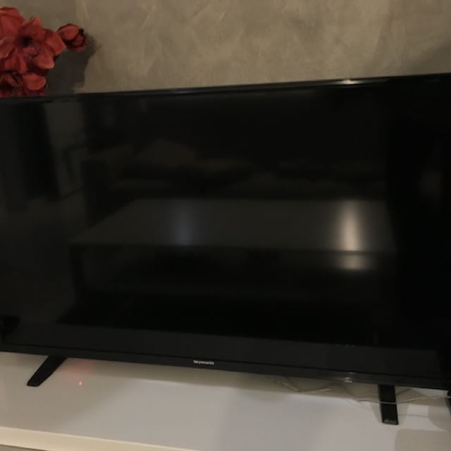 Skyworth 40 Led Tv Tv Home Appliances Tv Entertainment Tv On Carousell