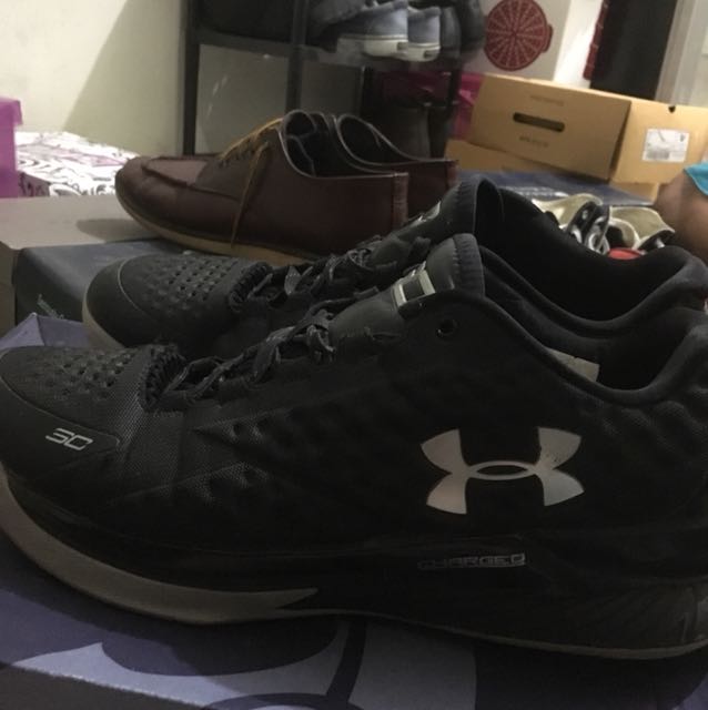 under armour curry 1 blackout