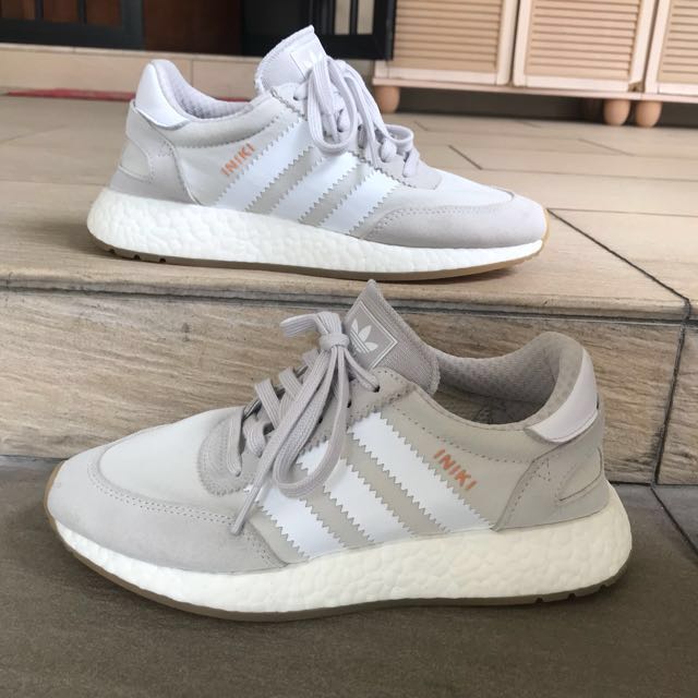 Adidas iniki ladies 2025