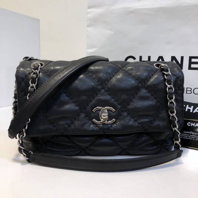 Chanel seasonal shop flap bag 2018