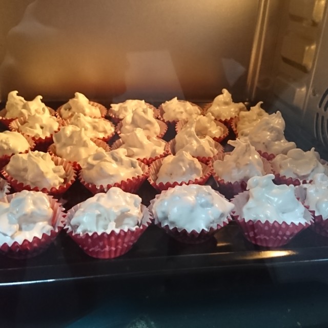 Chocolate Chip Cornflake Meringue Cookies, Food & Drinks, Homemade