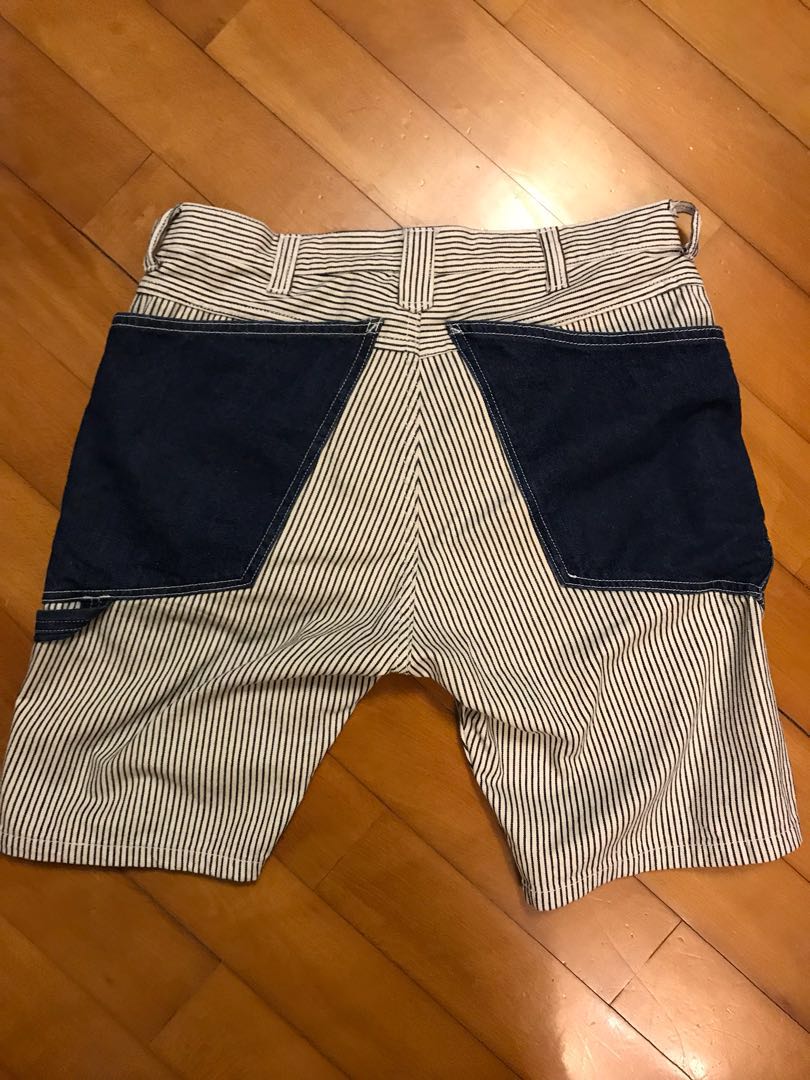chums mens shorts