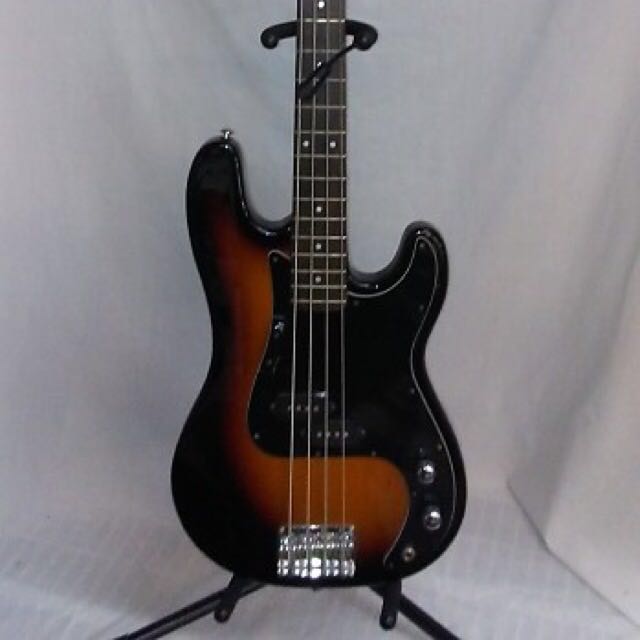 Custom Samick Bass Guitar, Hobbies & Toys, Music & Media, Musical