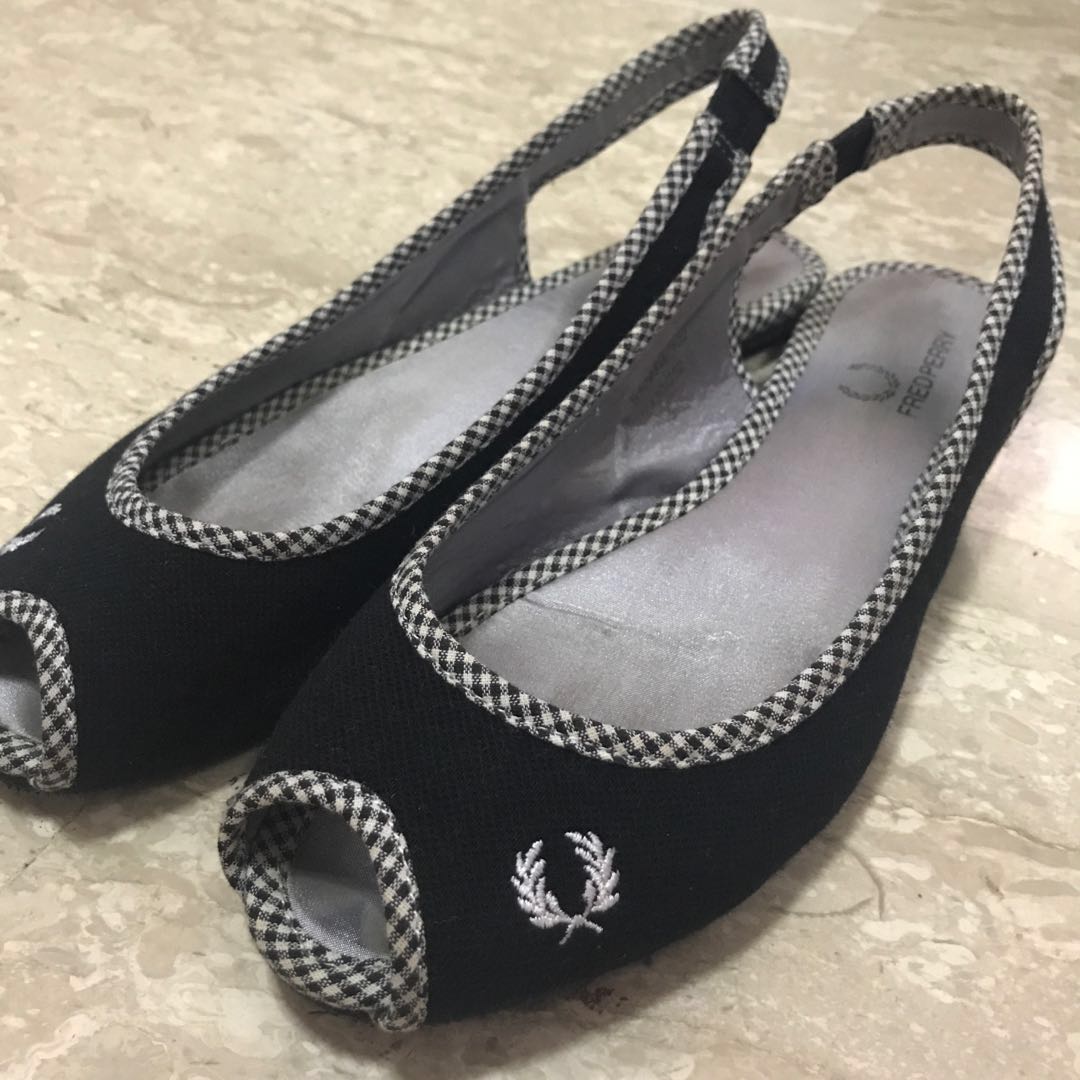 Fred perry hotsell sandals