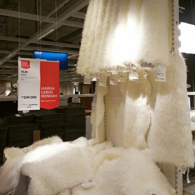 Karpet Bulu Ikea Everything Else Others On Carousell